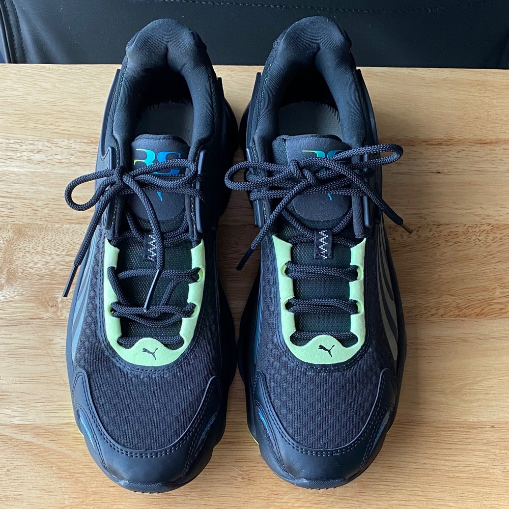 Puma Black and Green Sneakers